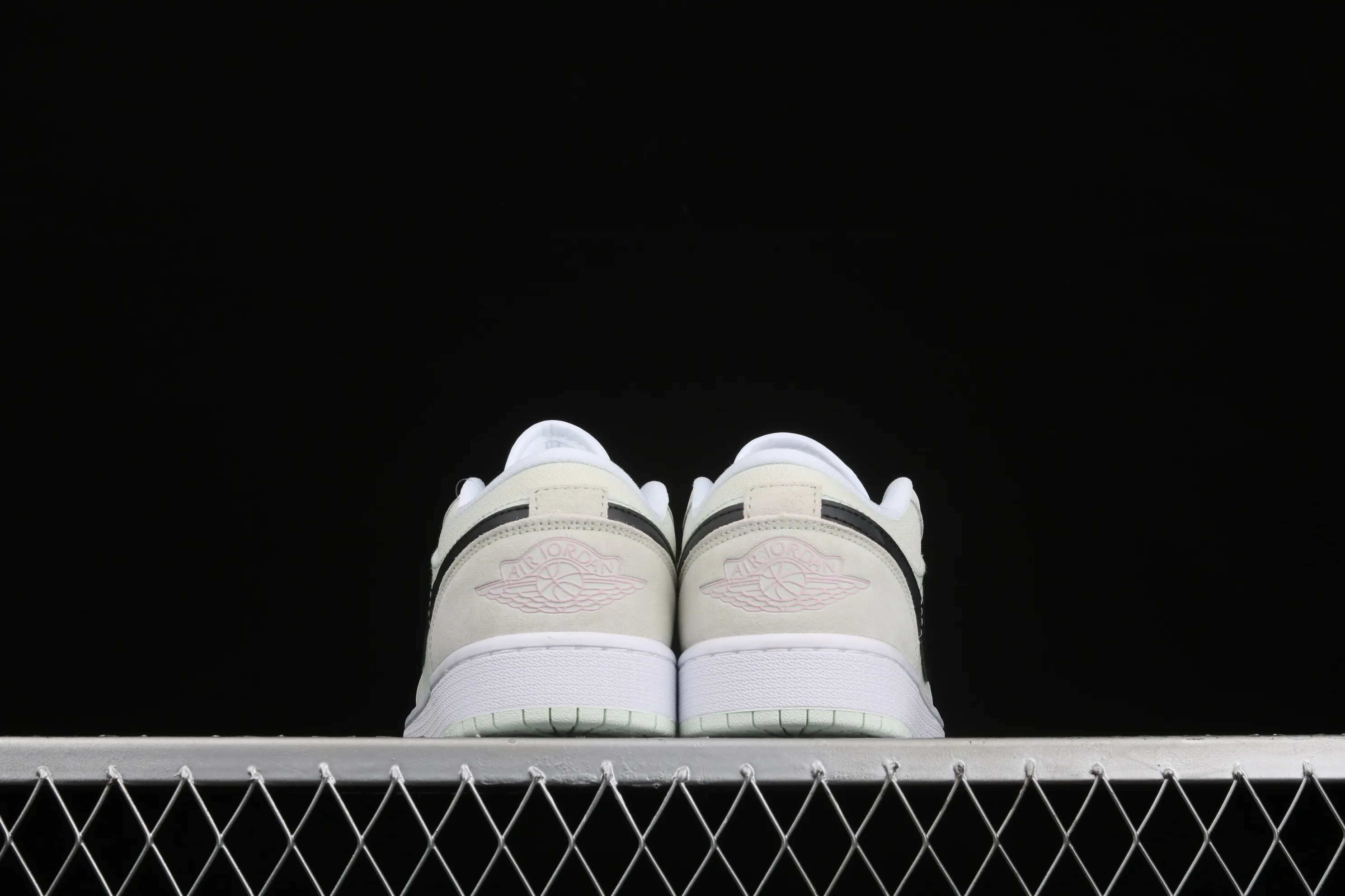 All categories Air Jordan Jordan series basketball shoes Air Jordan 1 Low Air Jordan 1 Low AJ1 Joe 1 low-top cultural and leisure sports sneakers CZ0776-300